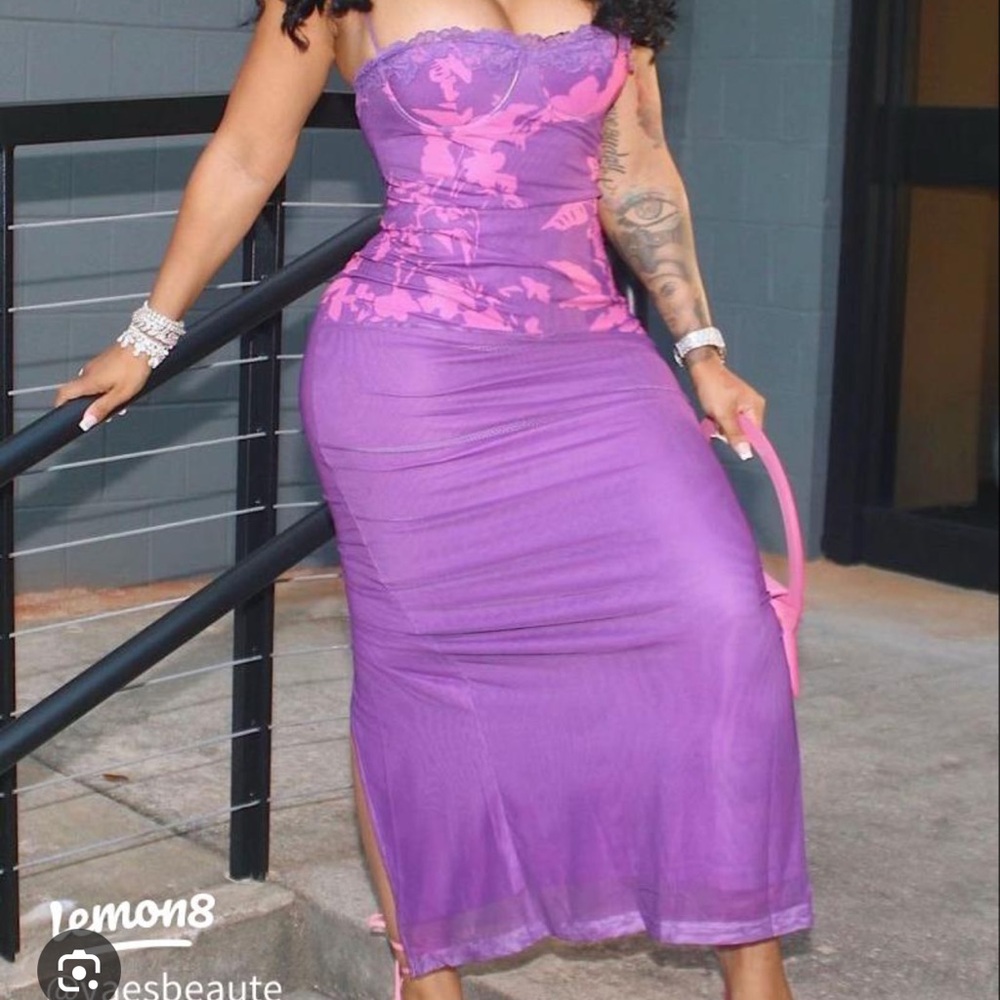 Purple Strapless Bodycon Dress for Cocktail Nights